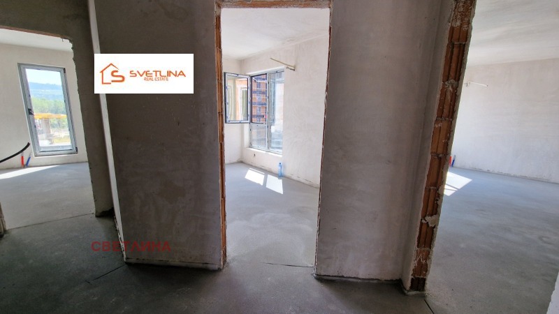 À venda  2 quartos Sofia , Mladost 4 , 200 m² | 73556029 - imagem [5]