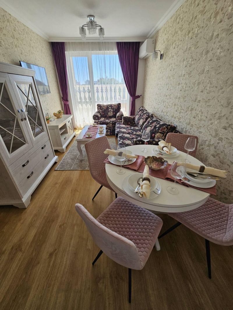 Te koop  2 slaapkamers regio Boergas , k.k. Slantsjev brjag , 81 m² | 71600268