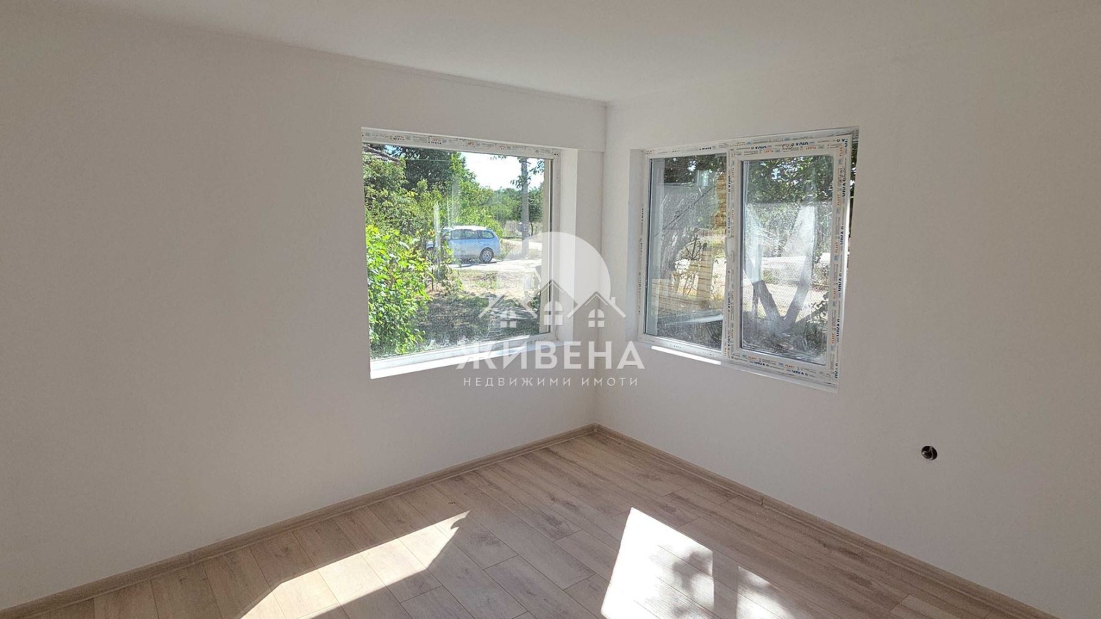 Продава КЪЩА, с. Червенци, област Варна, снимка 7 - Къщи - 52531151