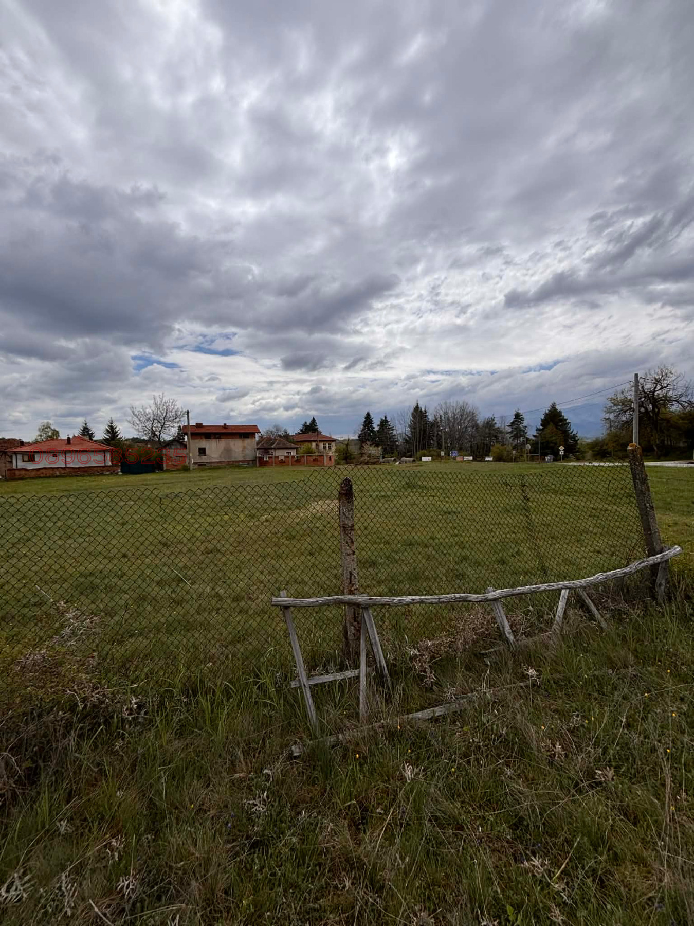 Продава ПАРЦЕЛ, с. Гуцал, област София област