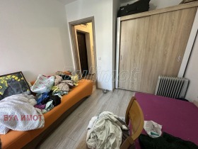 1 Schlafzimmer Zentar, Warna 11