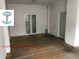 3 bedroom Tsentar, Sofia 2