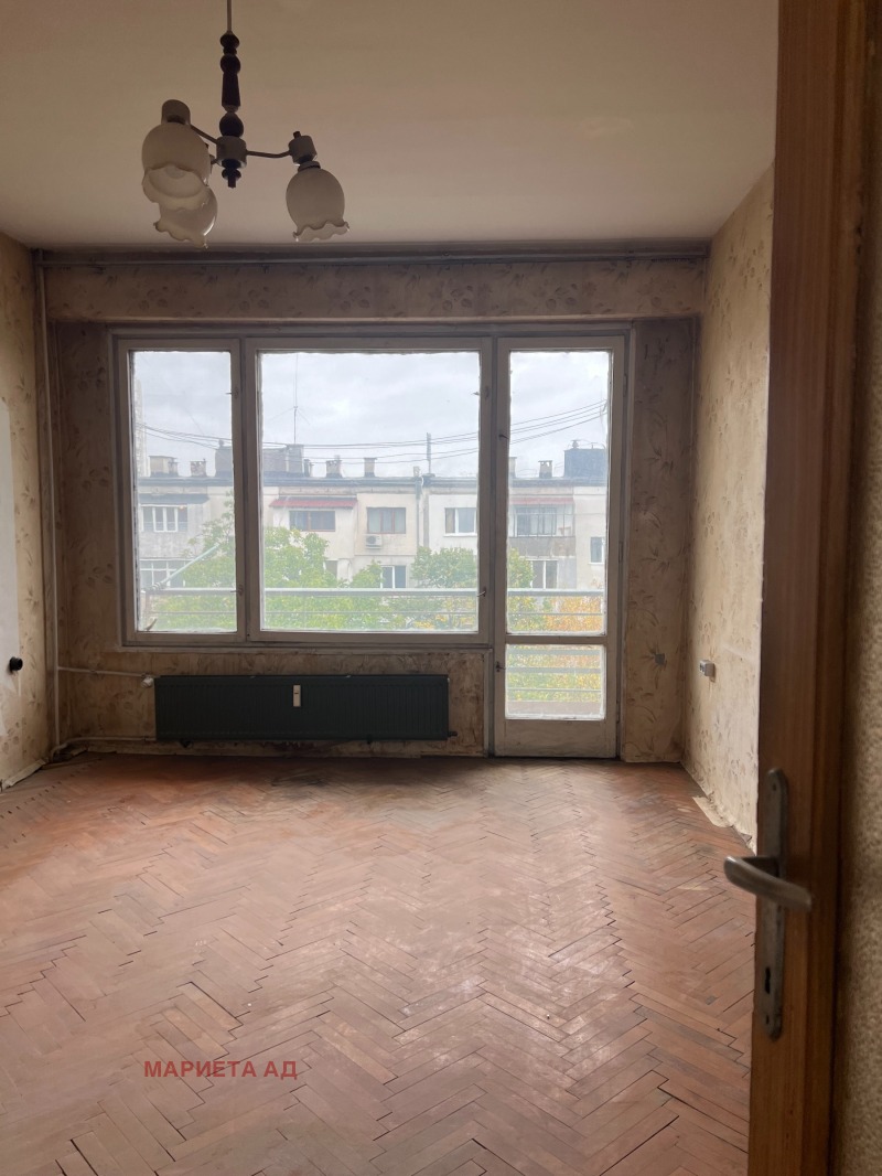 Продаја  1 спаваћа соба Софија , Хаджи Димитар , 65 м2 | 36983825 - слика [2]