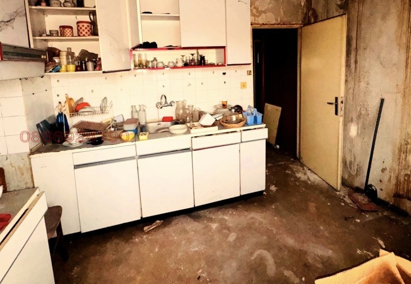 Продава 3-СТАЕН, гр. Бяла, област Русе, снимка 13 - Апартаменти - 52575594