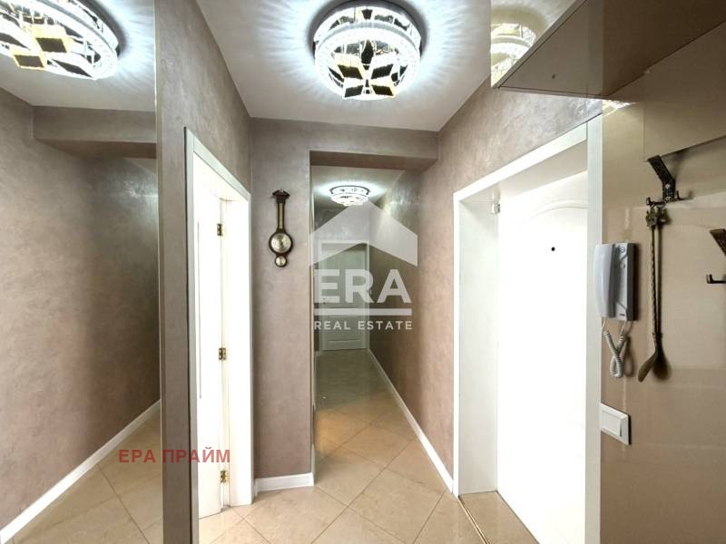 Продава 3-СТАЕН, гр. Варна, Конфуто, снимка 4 - Апартаменти - 54593555