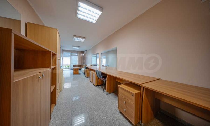 Продава ОФИС, гр. София, Център, снимка 2 - Офиси - 52559344