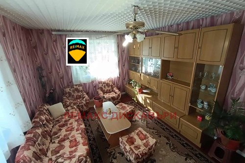 Продава ЕТАЖ ОТ КЪЩА, гр. Девин, област Смолян, снимка 4 - Етаж от къща - 55580475