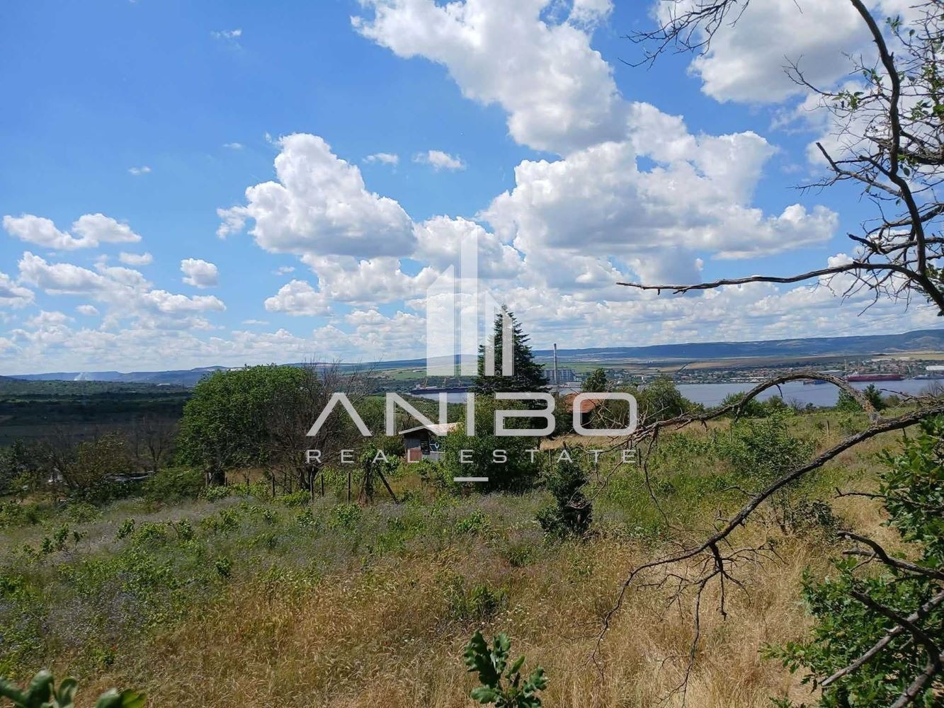 Продава ПАРЦЕЛ, гр. Варна, с. Константиново
