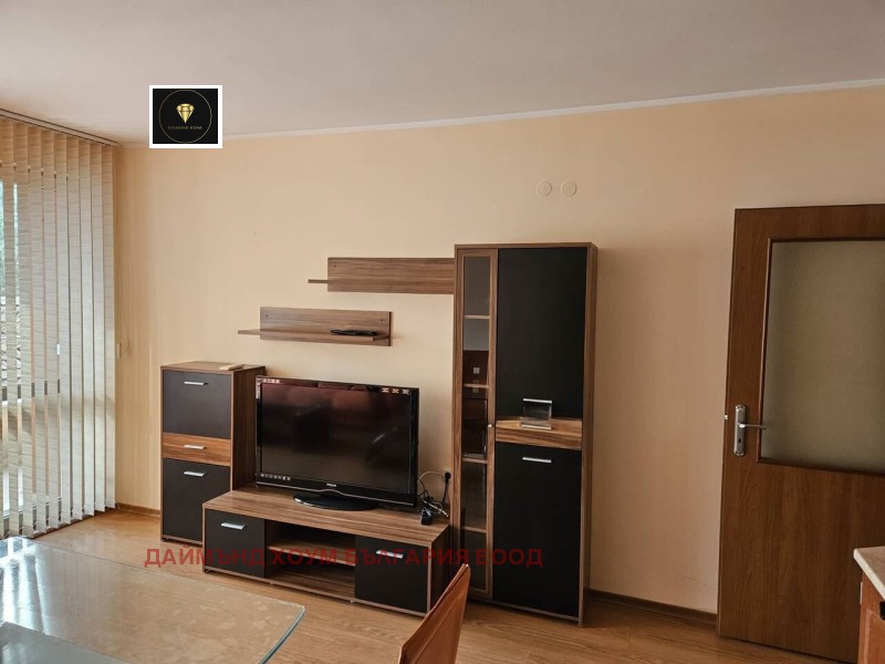 En venta  2 dormitorios Plovdiv , Kyuchuk Parizh , 72 metros cuadrados | 62147592 - imagen [2]