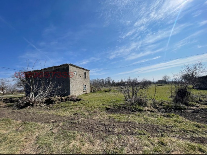 Продава КЪЩА, с. Аврен, област Варна, снимка 3 - Къщи - 52789529