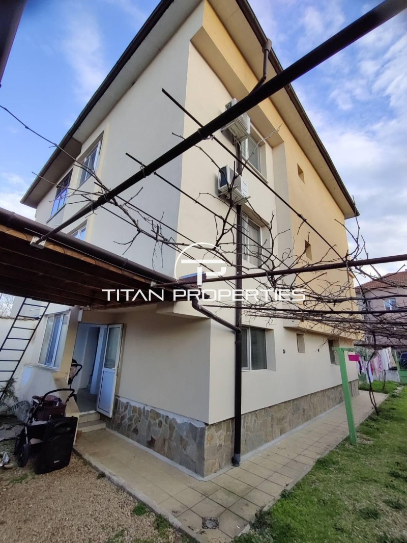 Продава КЪЩА, гр. Бургас, Ветрен