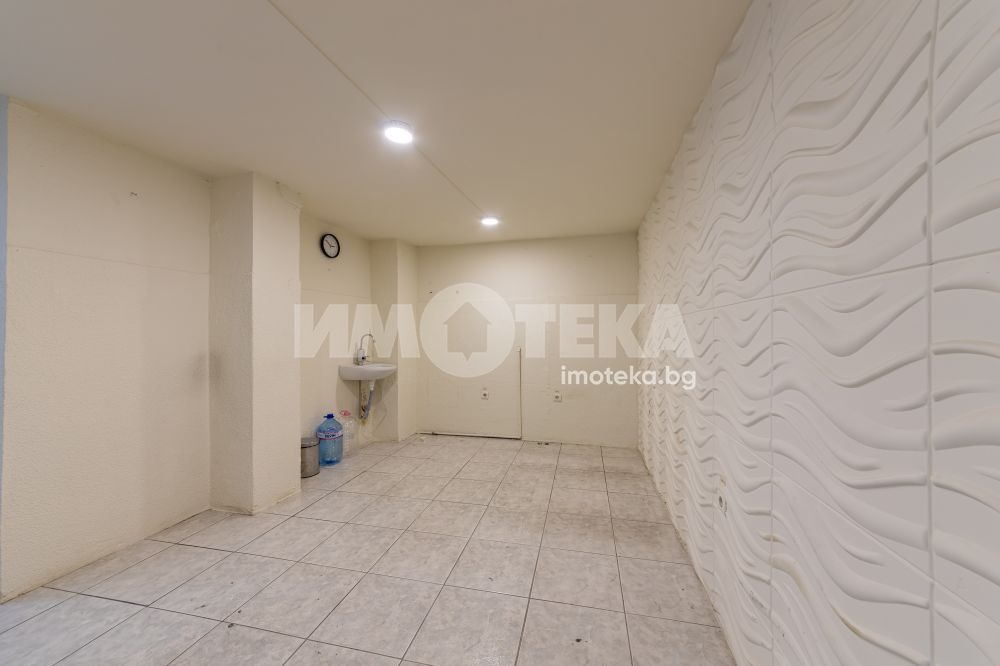 Продава ОФИС, гр. Варна, Зимно кино Тракия, снимка 8 - Офиси - 53869896