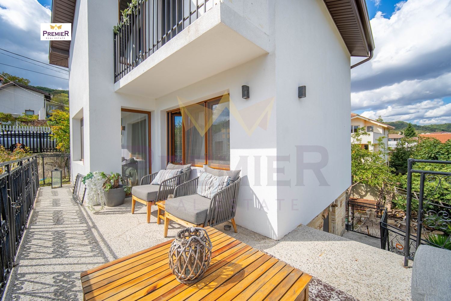 Продава КЪЩА, гр. Балчик, област Добрич, снимка 2 - Къщи - 56265092