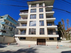2 soveværelser Briz, Varna