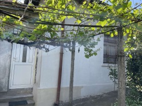 Casa Tsentar, Jaskovo 12