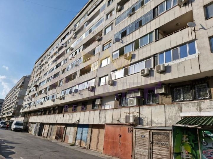 Продава МНОГОСТАЕН, гр. Варна, Гранд Мол, снимка 8 - Aпартаменти - 47433000