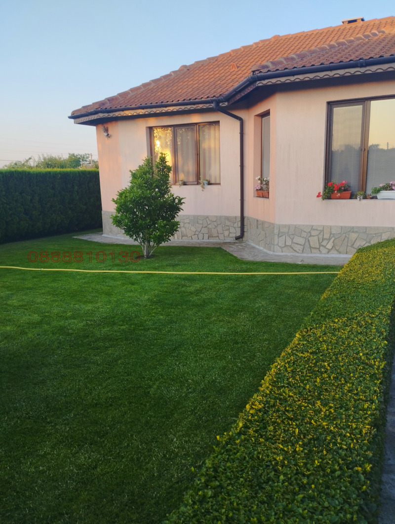 Продава КЪЩА, с. Николаевка, област Варна, снимка 3 - Къщи - 53471087