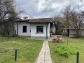 Продава КЪЩА, с. Долно Камарци, област София област, снимка 2
