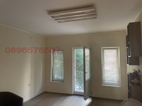 Продава 4-стаен, град Благоевград