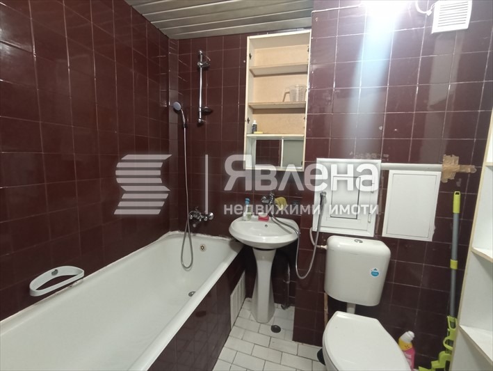 Продава 2-СТАЕН, гр. София, Люлин 4, снимка 8 - Апартаменти - 55535143