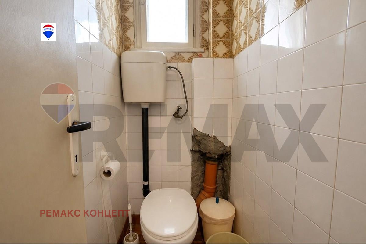 Продава МНОГОСТАЕН, гр. Шумен, Куршун чешма, снимка 8 - Апартаменти - 54537883