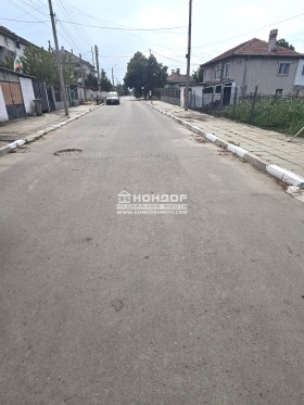 Продава къща област Пловдив гр. Садово - [1] 