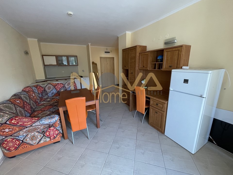Продава 2-СТАЕН, гр. Варна, м-т Ален мак, снимка 2 - Апартаменти - 47510414