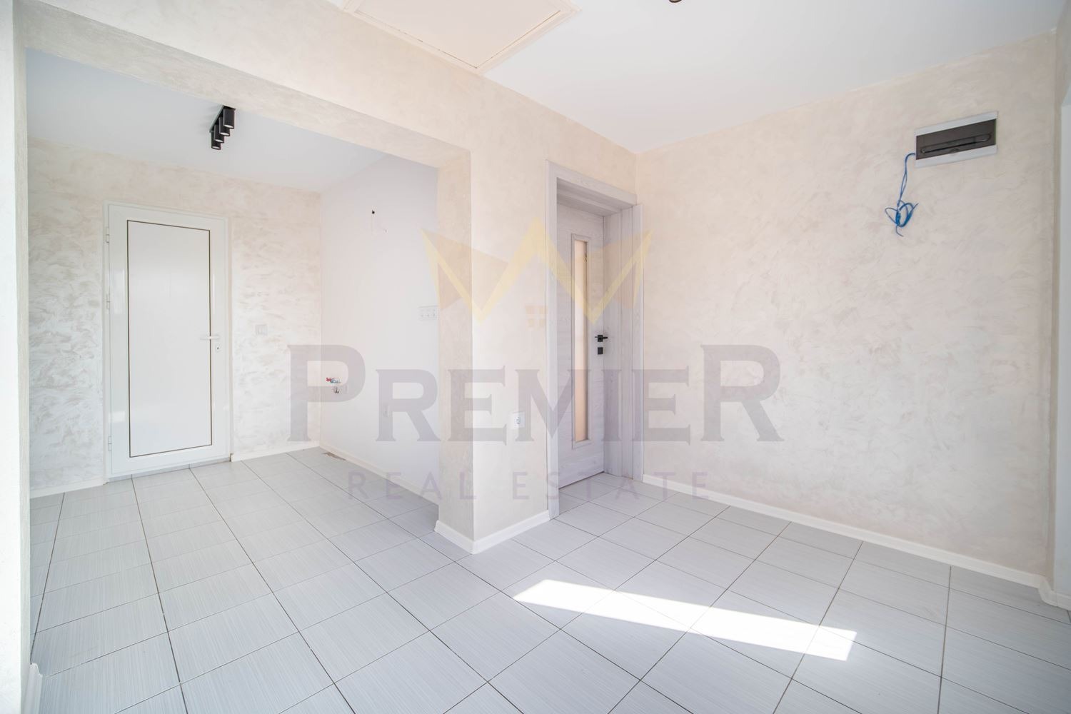 Продава 2-СТАЕН, гр. Варна, Виница, снимка 2 - Апартаменти - 52845815