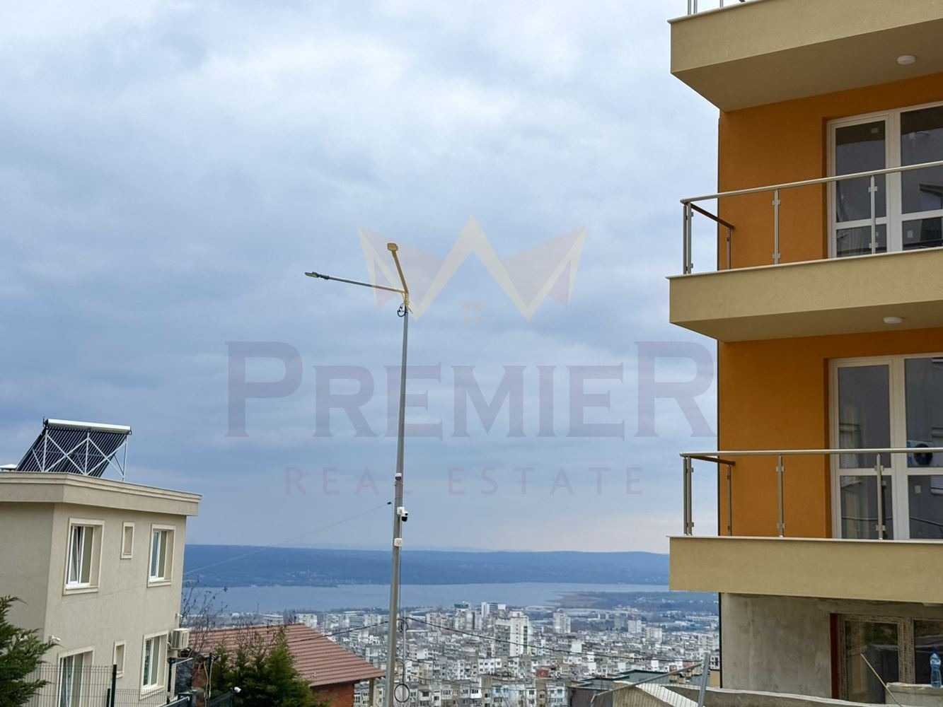 Продава 2-СТАЕН, гр. Варна, м-т Пчелина