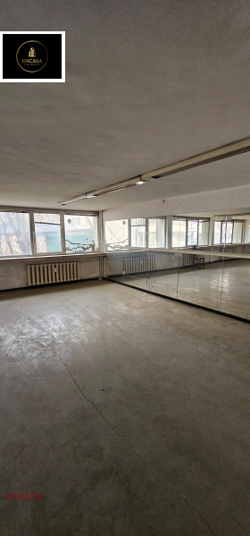 МАГАЗИН, 237 m2