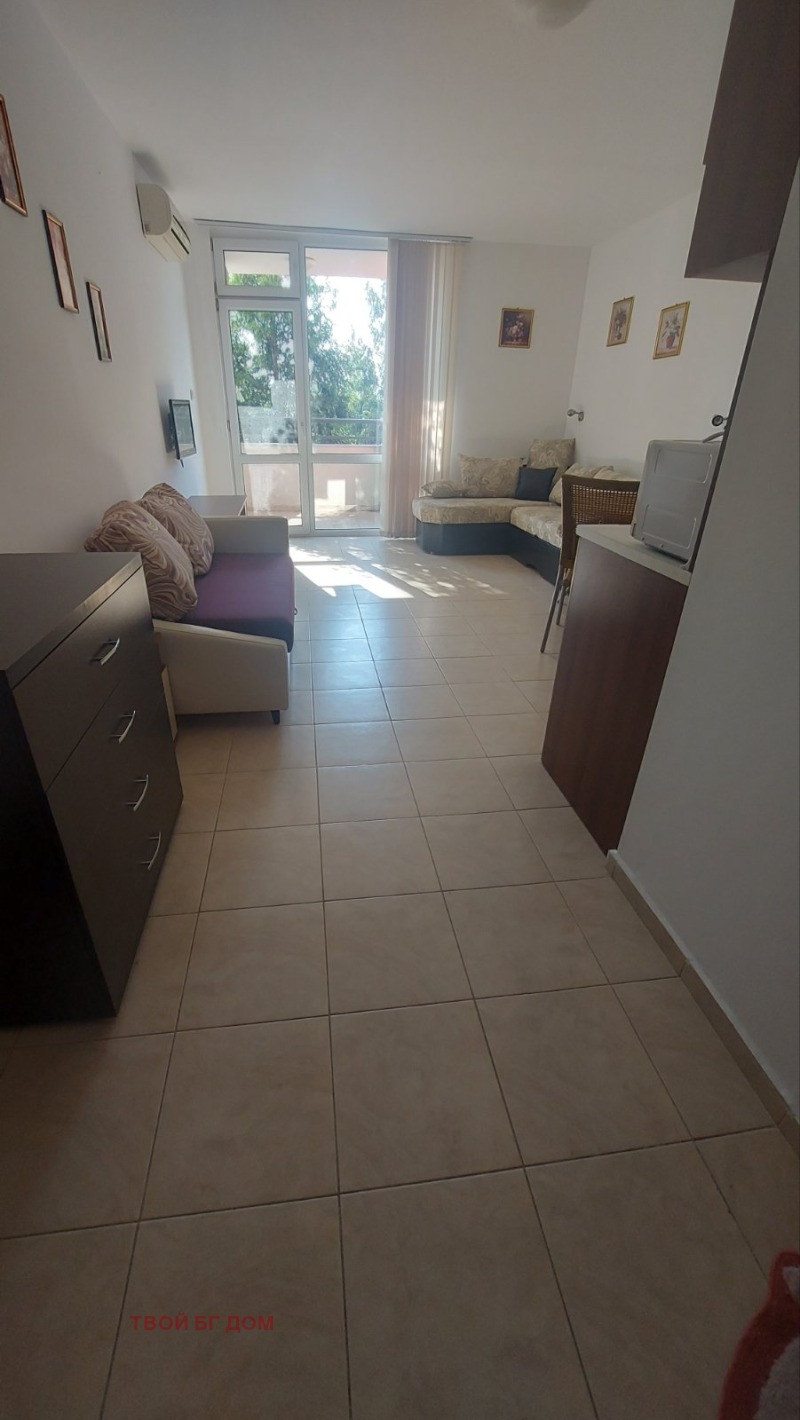 Te koop  Studio regio Boergas , k.k. Slantsjev brjag , 38 m² | 80304321 - afbeelding [2]