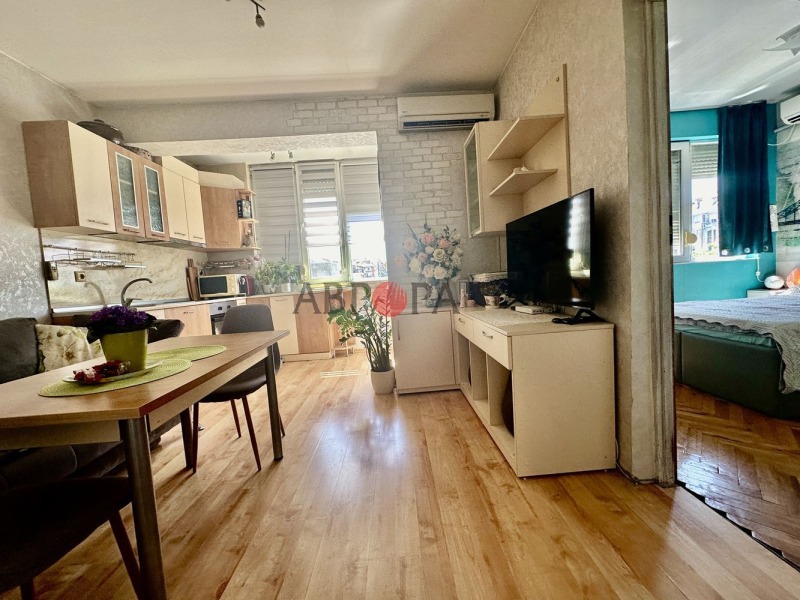 De vânzare  2 dormitoare Burgas , Țentâr , 45 mp | 37877779 - imagine [4]