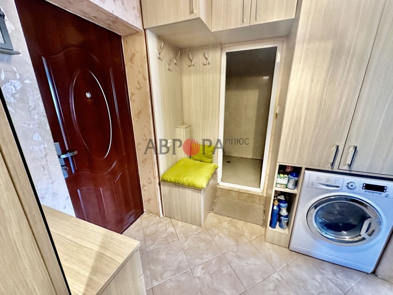 De vânzare  2 dormitoare Burgas , Țentâr , 45 mp | 37877779 - imagine [11]