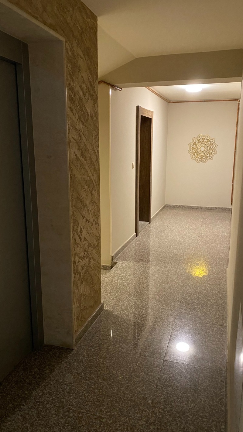 Продава 3-СТАЕН, гр. Добрич, Свети Георги, снимка 7 - Апартаменти - 52774521