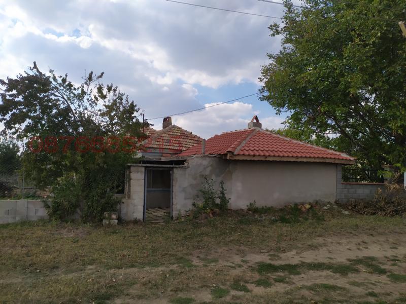 Продава КЪЩА, с. Момчилово, област Варна, снимка 4 - Къщи - 52789785