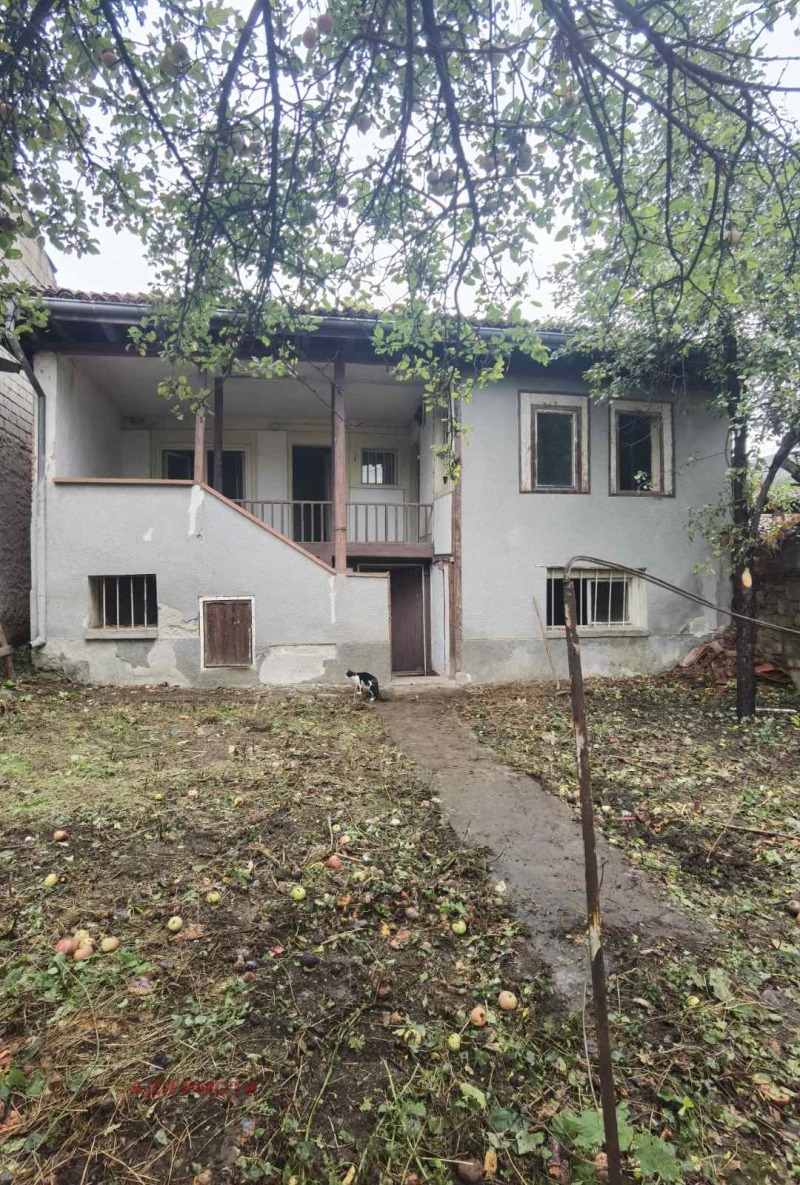 Eladó  Ház régió Plovdiv , Kalofer , 70 négyzetméter | 25955668