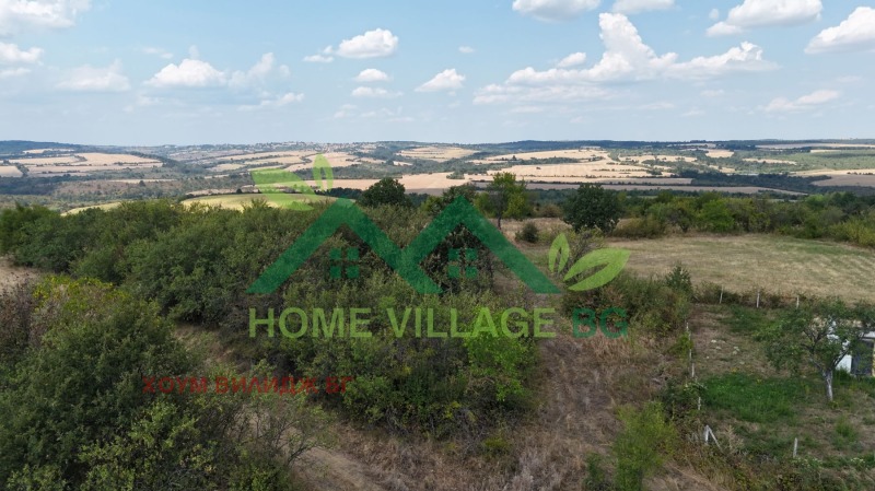 À vendre  Parcelle région de Targovichté , Oratch , 1105 m² | 84245327