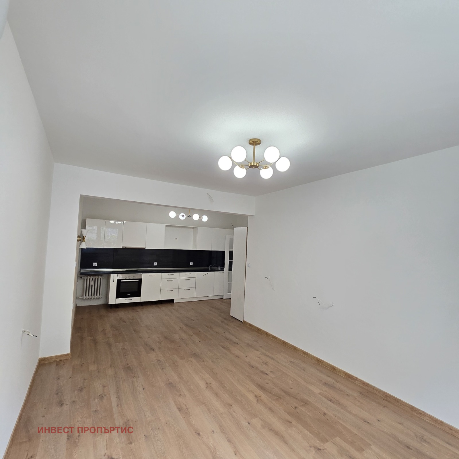 Продава 3-СТАЕН, гр. София, Център, снимка 10 - Апартаменти - 55263598