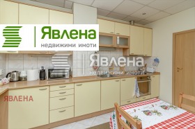 3 bedroom Tsentar, Sofia 4