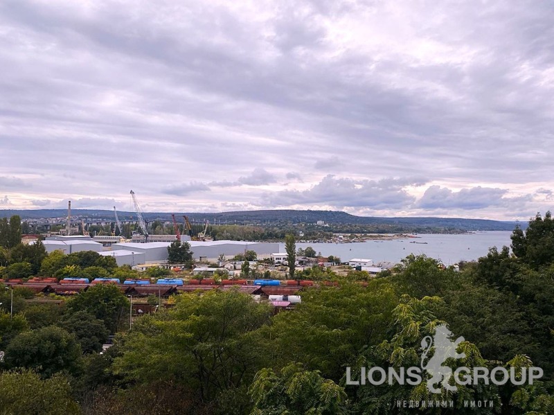 Na prodej  1 ložnice Varna , Pogrebi , 70 m2 | 70360826