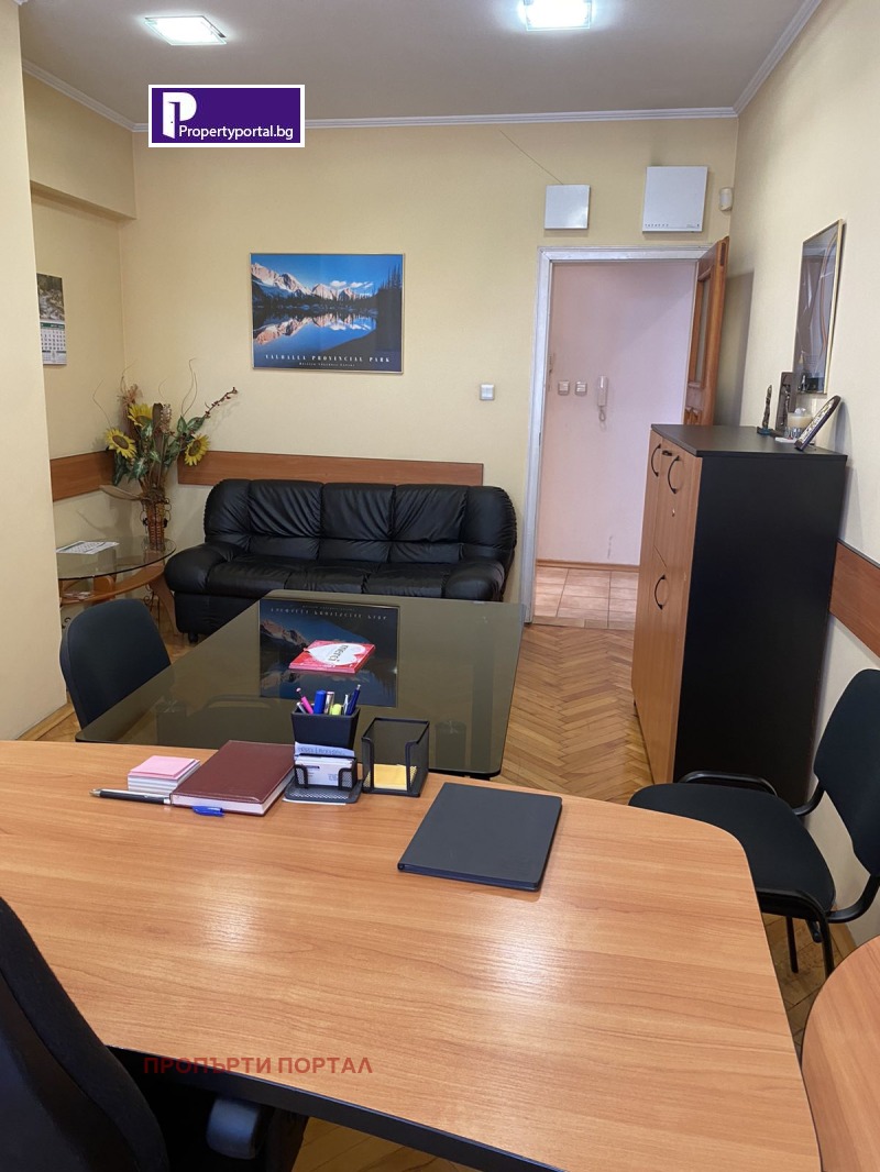 Na prodej  2 ložnice Burgas , Centar , 105 m2 | 35177719 - obraz [16]