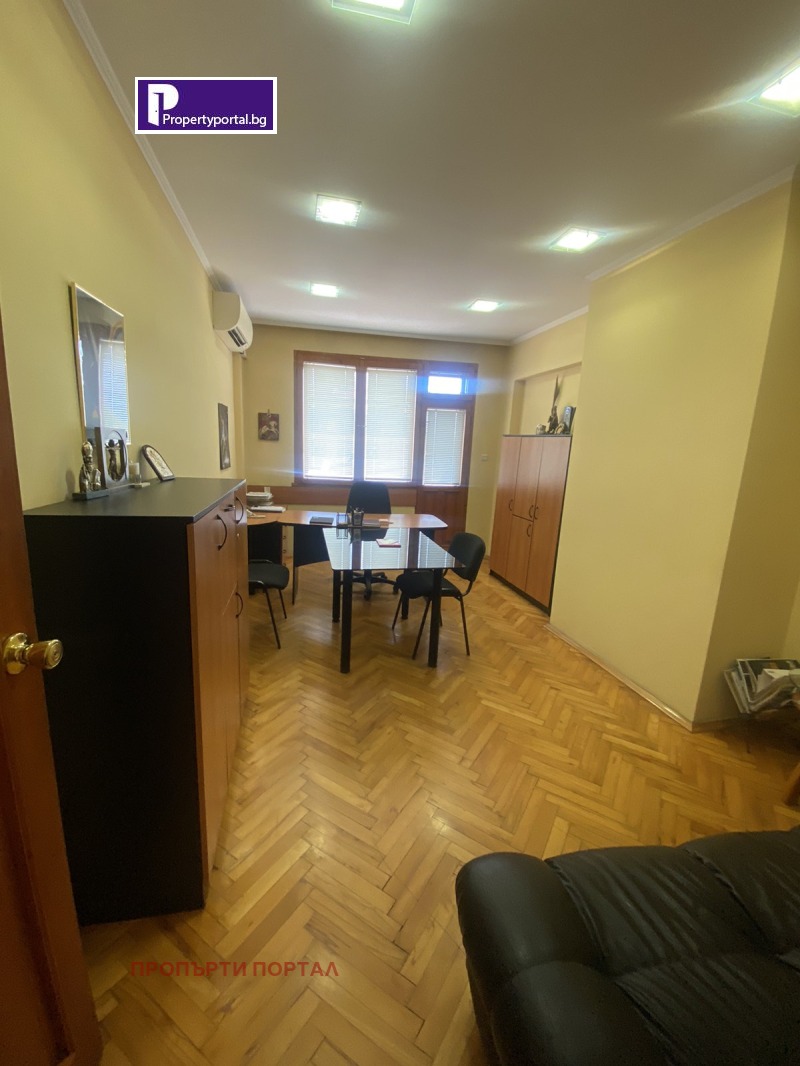 Te koop  2 slaapkamers Burgas , Tsentar , 105 m² | 35177719 - afbeelding [17]