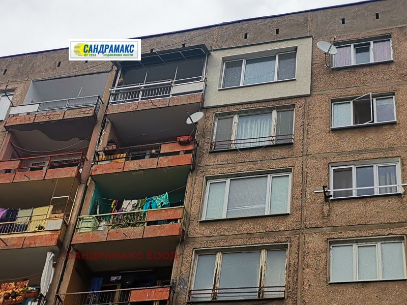 Eladó  2 hálószobás Pernik , Mosino , 90 négyzetméter | 72196517 - kép [17]