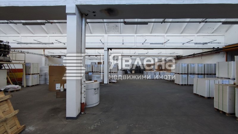 Продава СКЛАД, гр. Пловдив, Индустриална зона - Север, снимка 2 - Складове - 54296622
