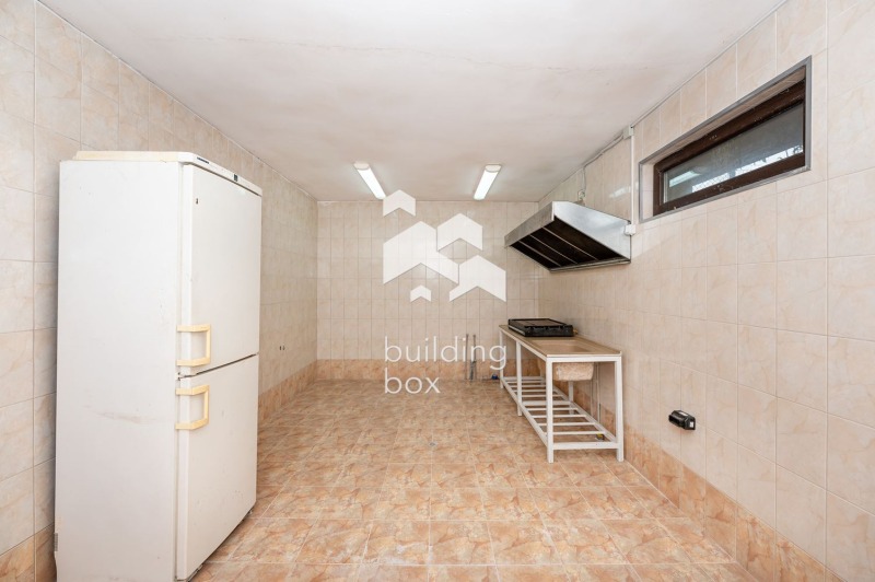Продава  Хотел област Пазарджик , гр. Батак , 630 кв.м | 87783804 - изображение [16]