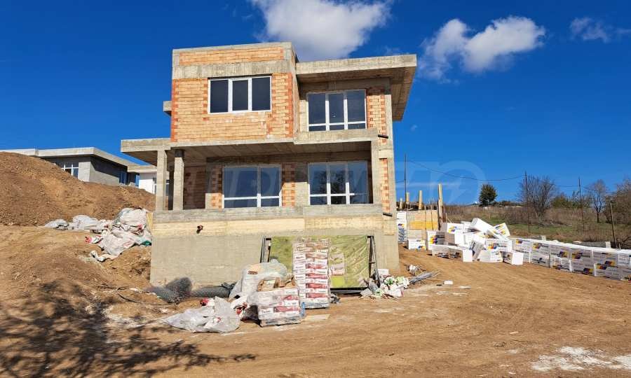 Продава КЪЩА, с. Черни връх, област Бургас, снимка 2 - Къщи - 47592765
