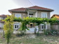 Продава КЪЩА, област Велико Търново, с. Ресен • 103000 € • 13443715 — Holmes.bg