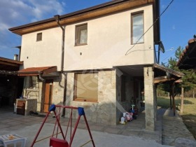 Hus Rudnik, Burgas
