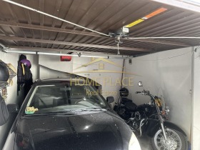 Garage Sportna zala, Varna