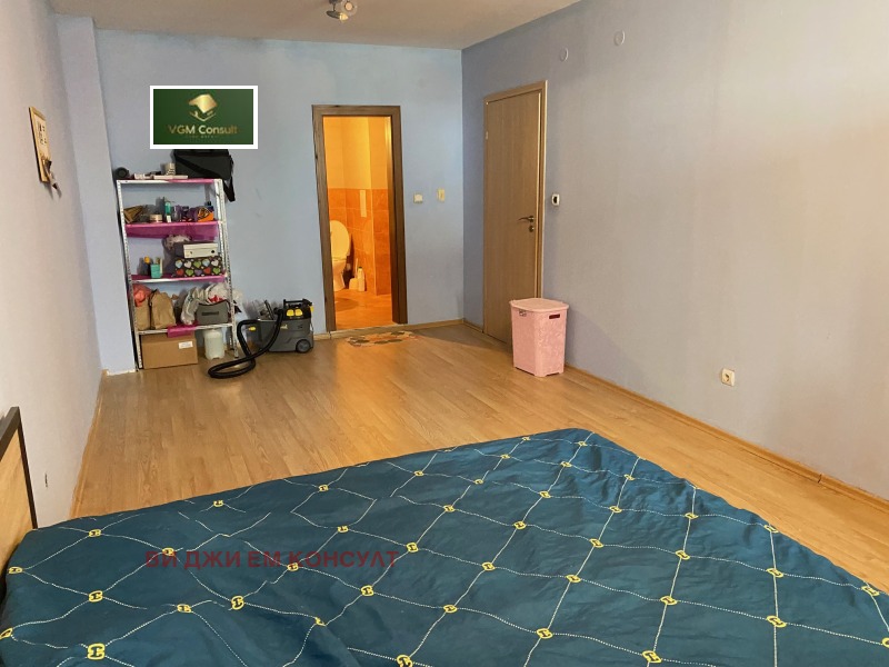 De vânzare  1 dormitor Sofia , Studentsci grad , 90 mp | 53963747 - imagine [2]